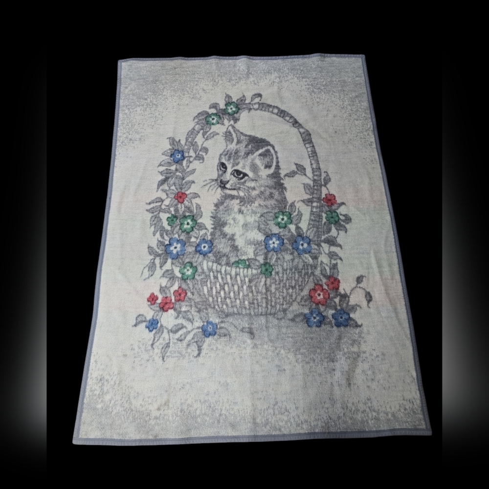 Vintage Biederlack Kitten Blanket